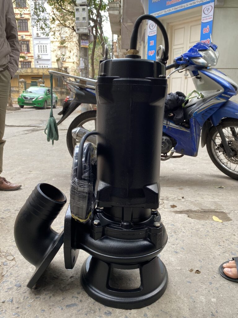 Bơm chìm có cánh cắt rác 80DL50-15-4.0