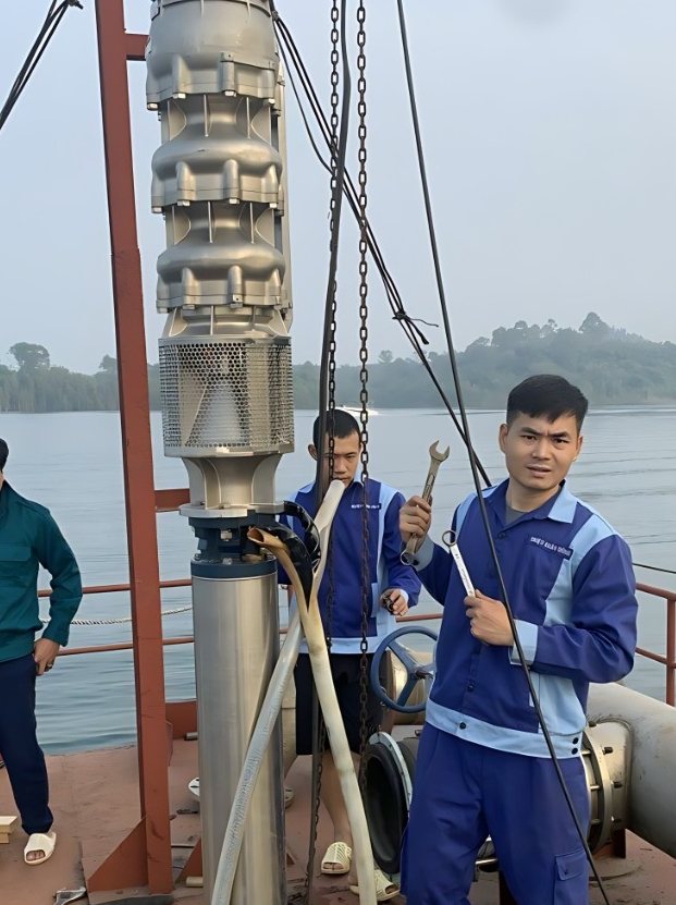 Lắp bơm giếng khoan cho Cấp nước Yên Bái